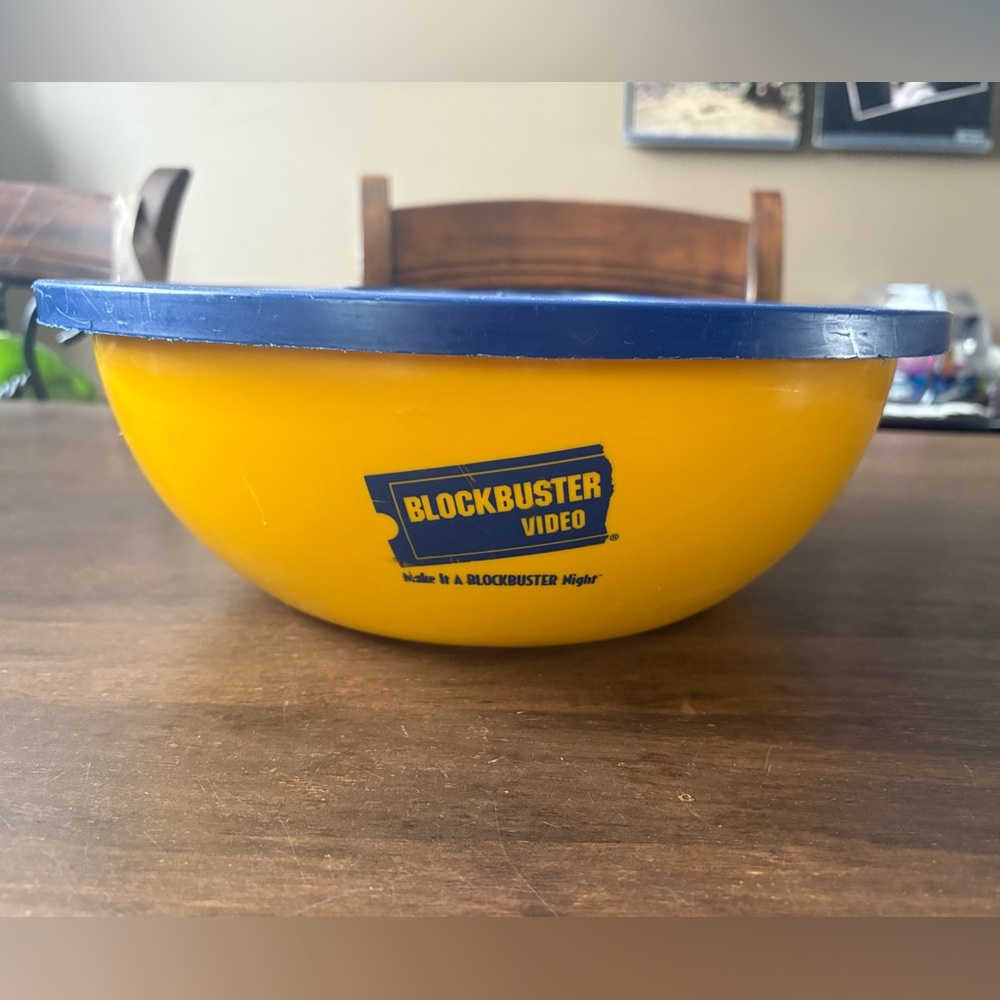 Blockbuster Video popcorn bowl
